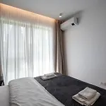 Moon Garden 1bedroom In Nusco Апартаменты