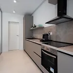 Moon Garden 1bedroom In Nusco Апартаменты Бухарест