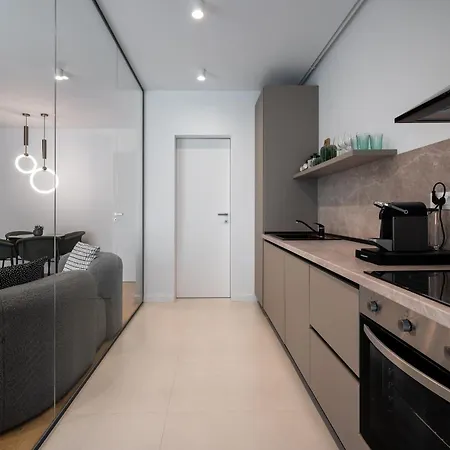 Moon Garden 1bedroom In Nusco Apartment