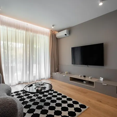 Moon Garden 1bedroom In Nusco