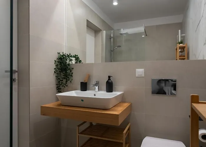 Moon Garden 1bedroom In Nusco Apartment Bukarest