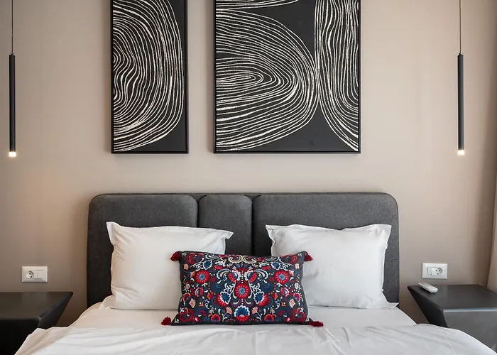 Moon Garden 1bedroom In Nusco