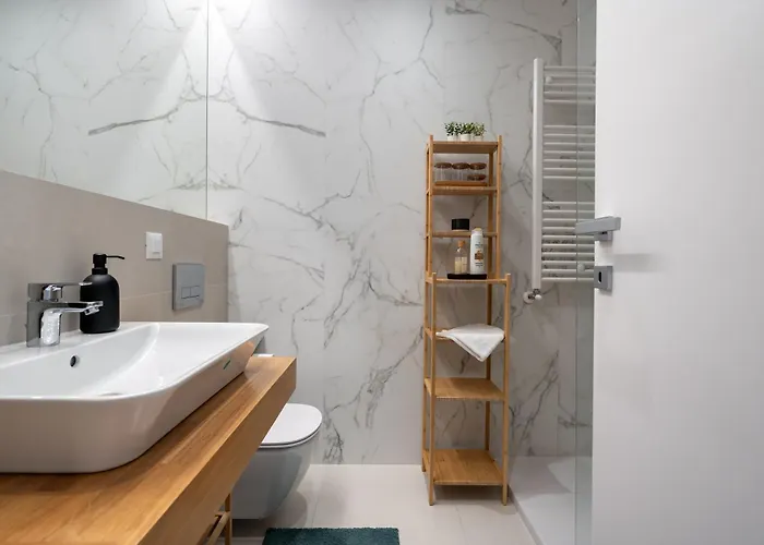 Moon Garden 1bedroom In Nusco Apartment
