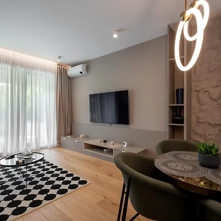 Moon Garden 1bedroom In Nusco Βουκουρέστι