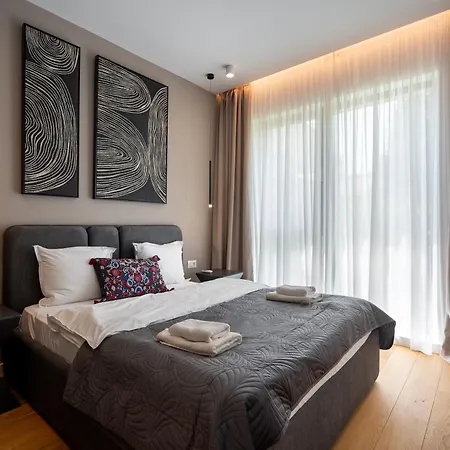 Moon Garden 1bedroom In Nusco * Βουκουρέστι