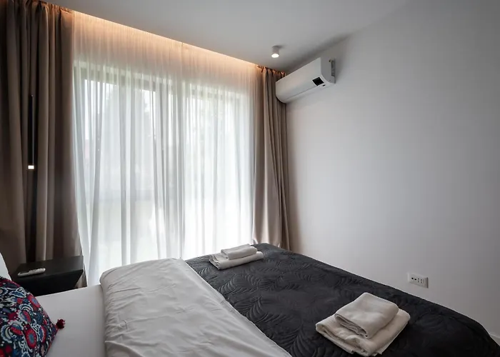 Moon Garden 1bedroom In Nusco דירה