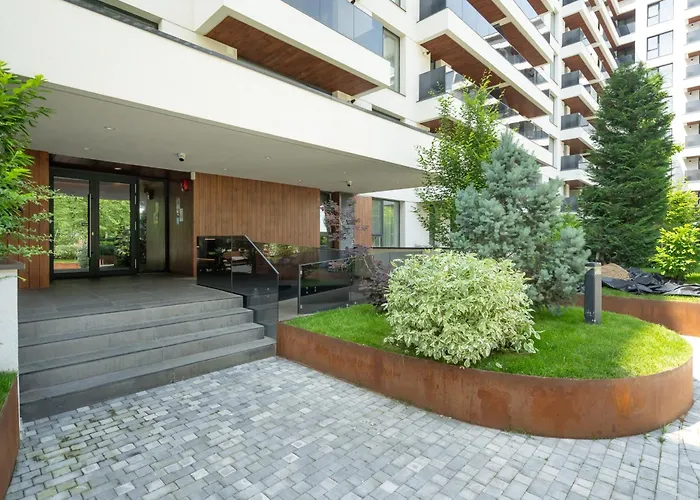 Moon Garden 1bedroom In Nusco דירה בוקרשט
