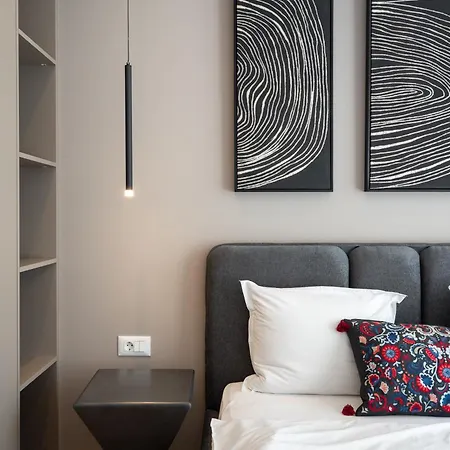 Moon Garden 1bedroom In Nusco Daire Bükreş