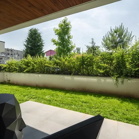 Moon Garden 1bedroom In Nusco